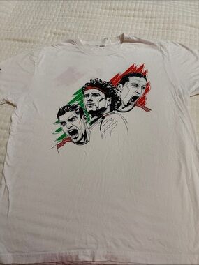 This graphic shirt features the Mexico National Football Team
